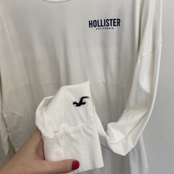 Hollister long sleeve tee - Picture 2 of 5